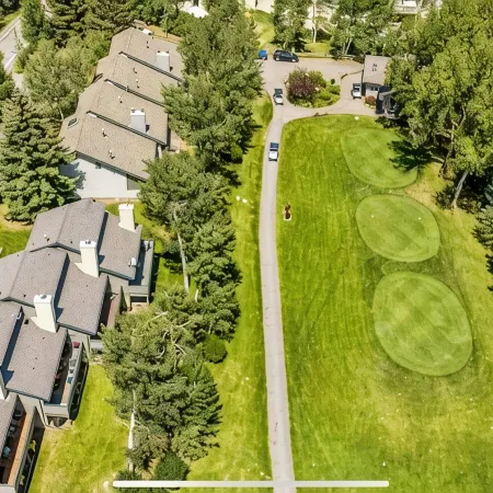 Prime Location Townhouse in EagleVail, perfect for Ski and Summer vacations