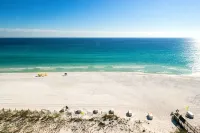 2 bedroom, walk to the Beach! Sleeps 6, outdoor games and yard space! - Bungalows