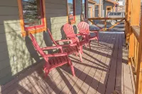 August Specials Available! Plan Your Big Sky and Yellowstone Adventure! - Jakuzi