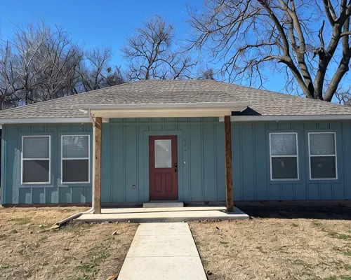 Brand New Charming 2B/2B in Chickasha, Near Downtown! Hotels in Grady County