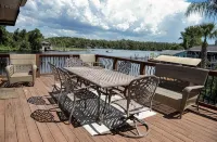 Family Friendly Scalloping Dream with 30ft of Dockage! - Wifi