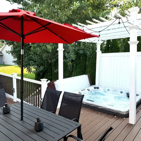 Hot tub - 4 Bedroom - 3.5 Bathrooms - Perfect Location