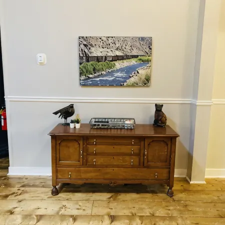 Charming historic loft close to restaurants, shopping and Arkansas river!