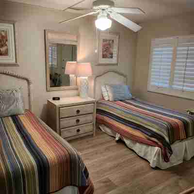 Our condo is be ready, updated and Better than Ever! - Great Rates and Amenities Rooms