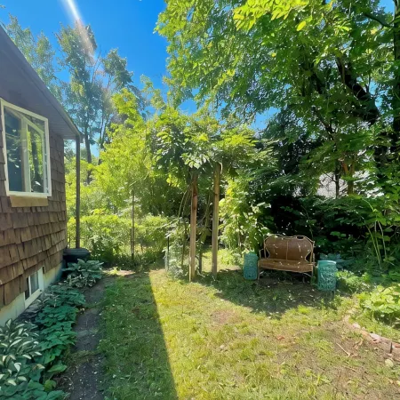 Spacious Spring Lake Retreat • Beach Access • Sleeps 8 • Family & Pet Friendly