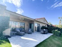 Amazing View!! Spacious 3 bd/ 4 bth in Palm Valley CC!! - 4 ดาว