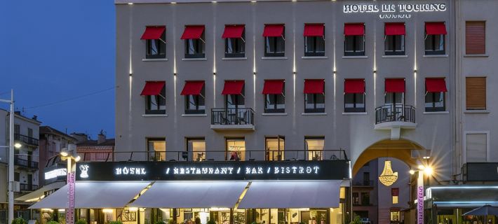 Le Touring Hotels in Saint-Raphael