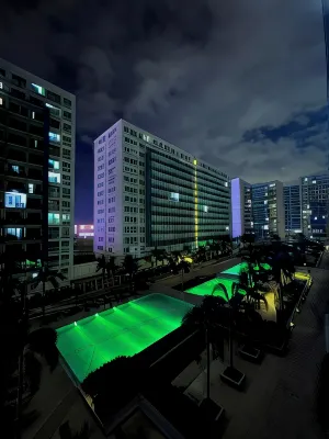Sea Residences Moa-Eric Apartments - Private Pools