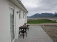 Brekka í Lóní Farm Stay - พร้อมอาหารเช้า