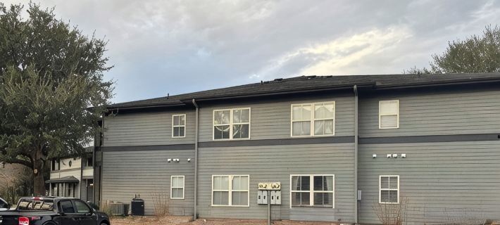 2nd Floor Walk-up.  Close to Wedding Venues, Restaurants and More! Hotels in Berkeley County
