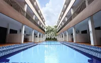 Grand Batu Inn - شرفة