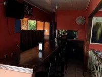 โรงแรม มาเกย์ - ที่มีบาร์