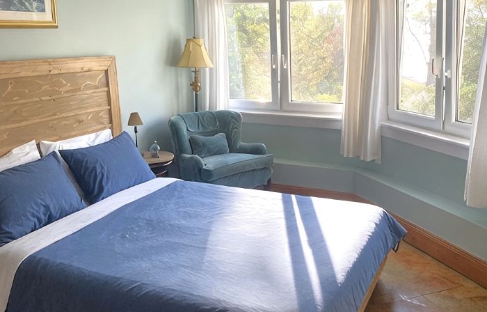 Waterfront One Bedroom Apartment