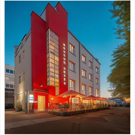Trip Inn Goethe Hotel Messe Frankfurt Отели рядом с достопримечательностью «Аквапарк "Ребштокбад"»