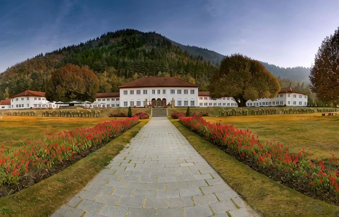 The LaLit Grand Palace Srinagar