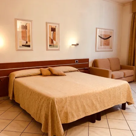 Hotel Delfina