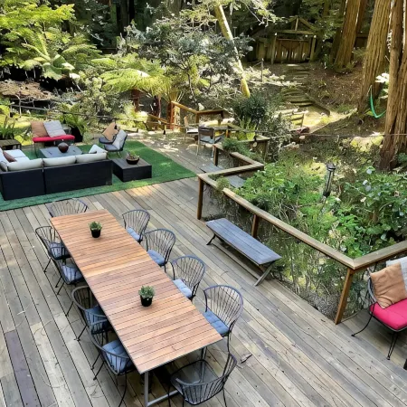 Nestled in the Redwoods, Easy Walk Downtown, Close to SF and Wine Country