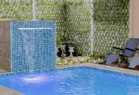 Macaws Villa