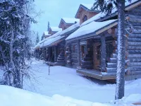 Traditional Ski Cabin in lovely forest setting in Äkäslompolo, Ylläs - Wifi