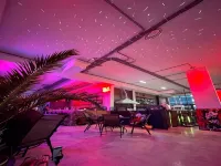 Batumi View - 酒吧