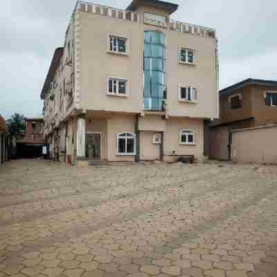 Bayse One Executive Suites and Bar Hotel Exterior