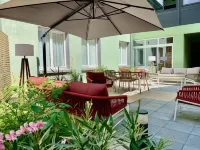 Hôtel Villa Berlioz Hotels near Confluence