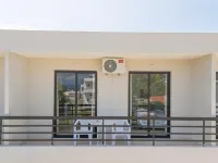 Blue Wave Suites - Ixia Hotele w: Ixia