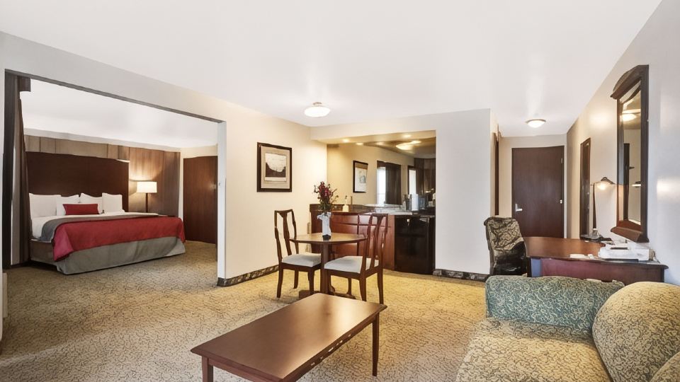 Ramada by Wyndham Tukwila Southcenter