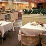 Hotel Deville Curitiba - breakfast