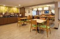 Comfort Inn - Dedham-Boston MetroWest - 2-Star