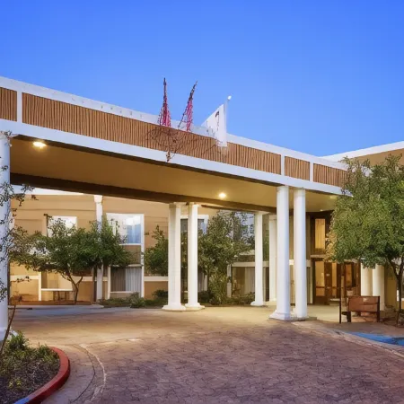Grand Canyon Railway Hotel