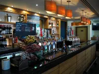 Future Inn Plymouth - bar