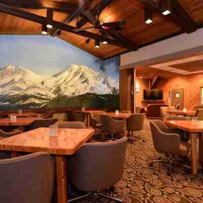 Best Western Plus Tree House Dining/Meeting Rooms