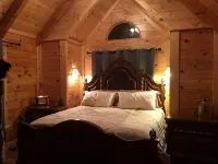 Creekside Cabin, Willis, VA - 3 tähden