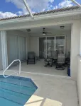 Punta Gorda Home w/ Lanai < 1 Mi to Downtown! - Pools