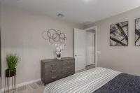 Modern Guest Suite Retreat in Maricopa - 3-Star