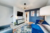 Sleepy Nook - Remodeled with Comfort & Style - Steps from Spooky Nook Hamilton - 무료 와이파이