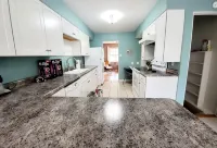Adorable Comfy 4Bd3Ba Cottage Walk to Purdue with Game Arcade + Ping Pong Table! - Wifi