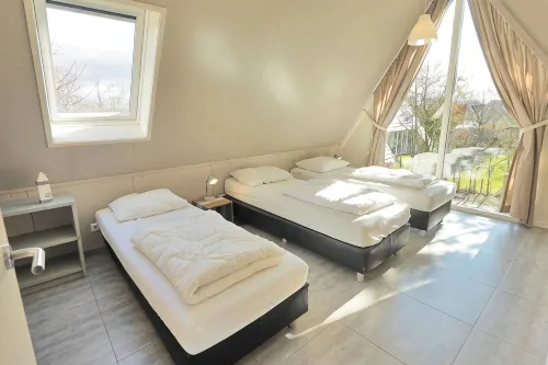 5 Bedroom Private Vacation Home in Callantsoog - Wifi