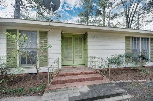 4Br City Retreat w/ Fire Pit, BBQ & Free Parking - Homestays