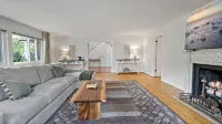 Stay,Work,Thrive on the premier House, Entire home in McLean - Homestays