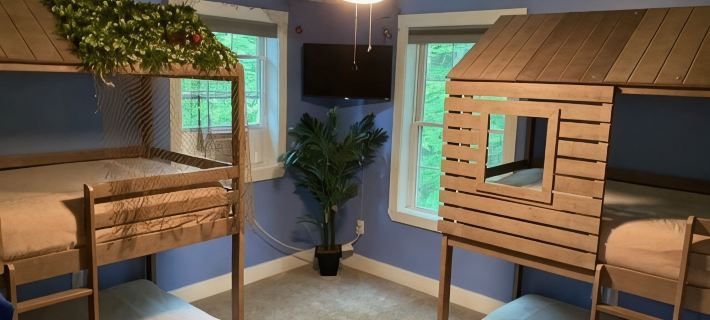 Entire Residential Home in the Heart of the White Mountains Hotels in Conway
