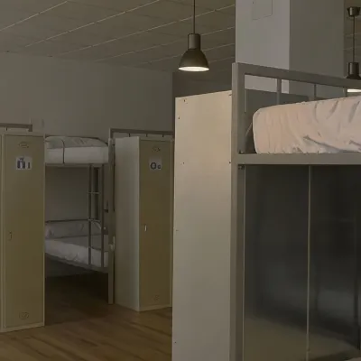Check in León Các khách sạn gần Tu viện San Marcos