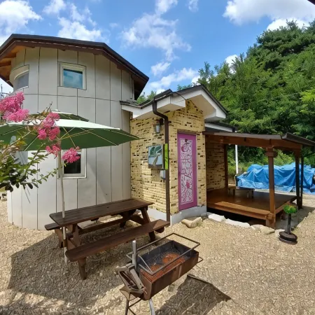 Hamyang Yongchusolmaru Pension Отели в г. Хамян