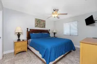 Bayside Manasota Key Condo with Easy Beach Access - Wifi