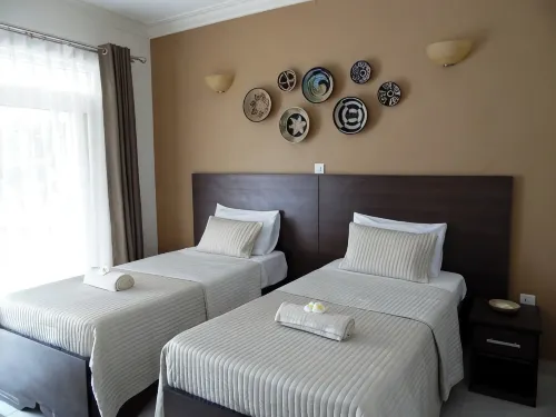 Gasaro Hotel - parkir