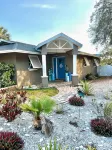 Baileys Bluff Waterfront Escape, Heated Pool near Gulf Island Beaches - 4-Sterne