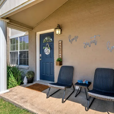Central Frisco Townhouse | Walk to Cafes & Bars