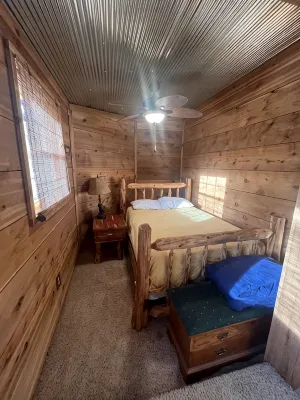 Cozy cabin close to the lake - シャレー