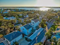 Oversized home w/ Heated Pool - mins from beach! - 4-Star